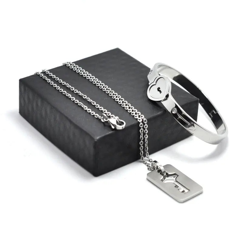 Lover Lock Bracelet & Key Necklace