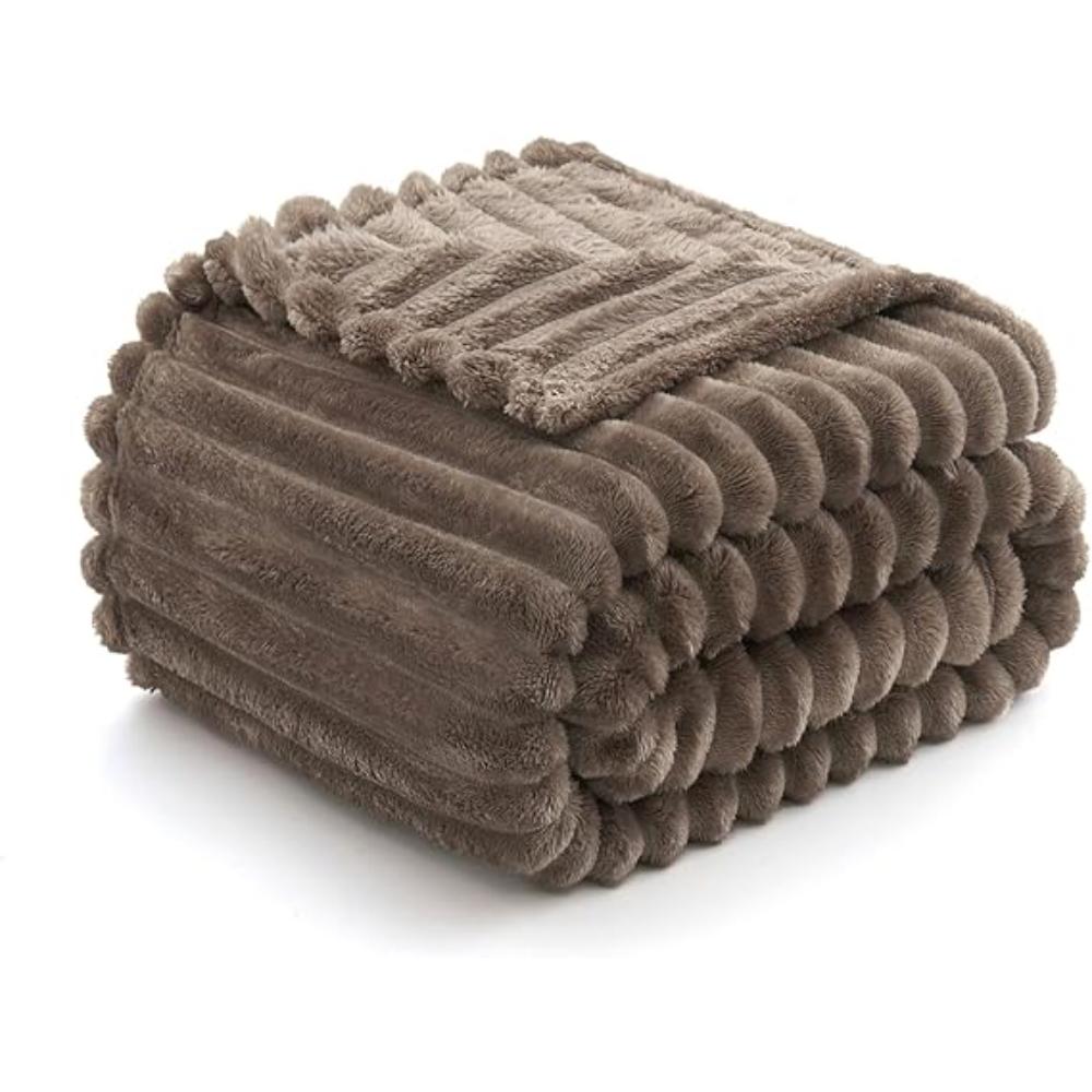 Thickened Wide Plush Striped Blanket - Fleece Blanket