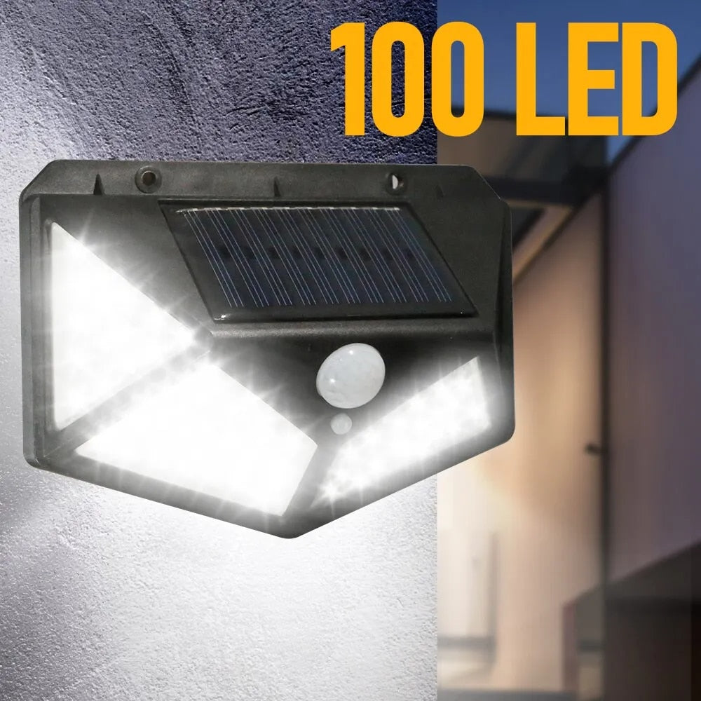 Outdoor solar light - Solar-powered outdoor lighting - Outdoor solar lamp - Univelve