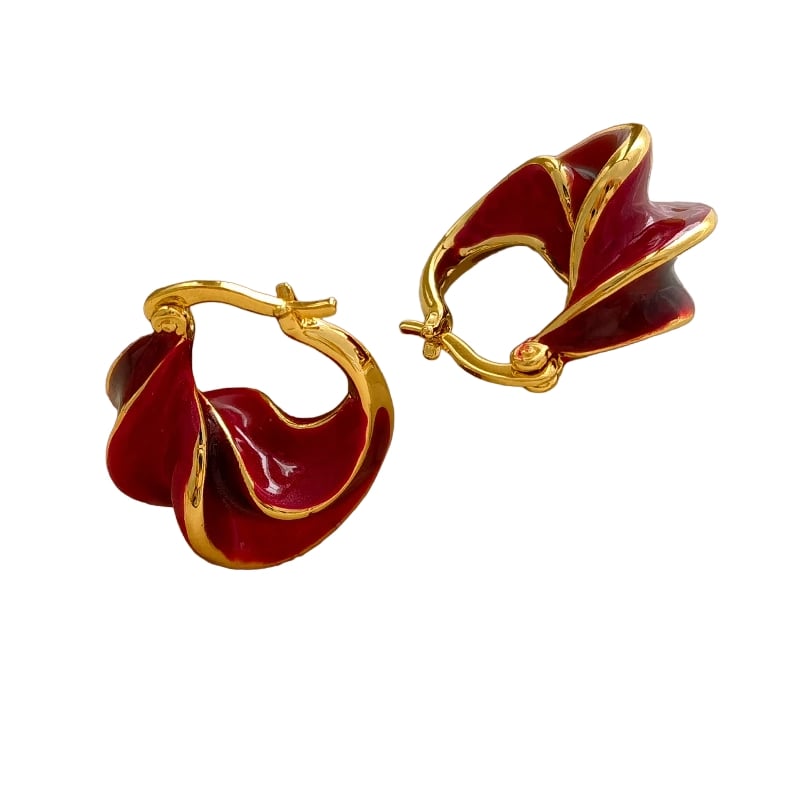 Elegant Brass Geometric Earrings – Timeless Style for Every Occasion - Univelve