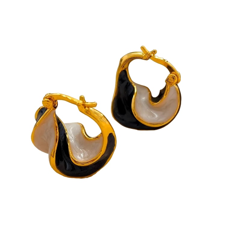 Elegant Brass Geometric Earrings – Timeless Style for Every Occasion - Univelve